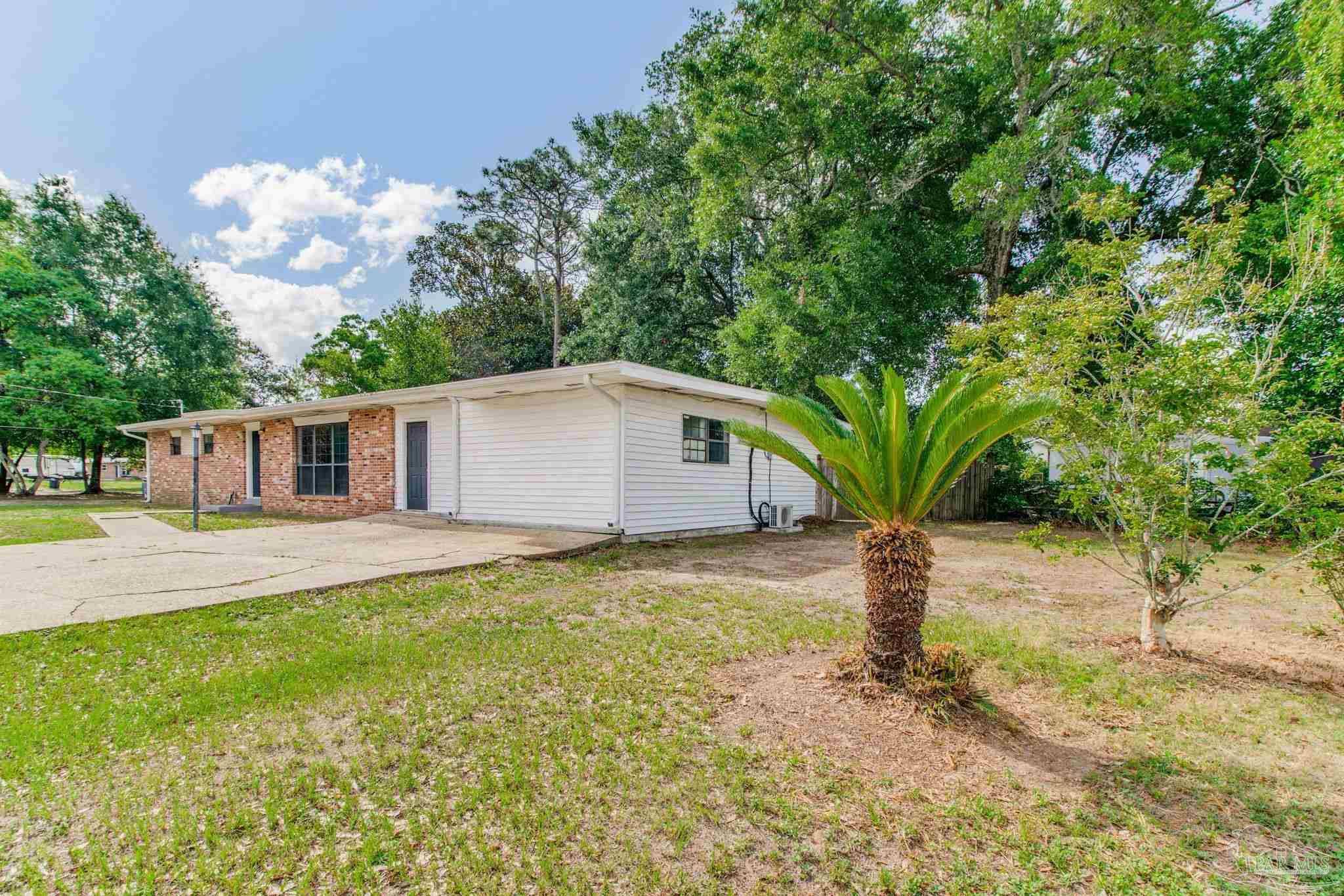 Pensacola, FL 32504,3711 Tom Lane Dr
