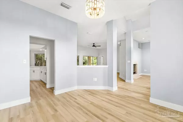 Navarre, FL 32566,2830 Masters Blvd