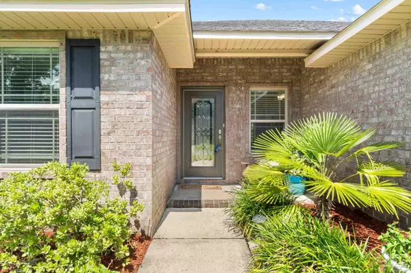 Pace, FL 32571,6066 Autumn Pines Cir