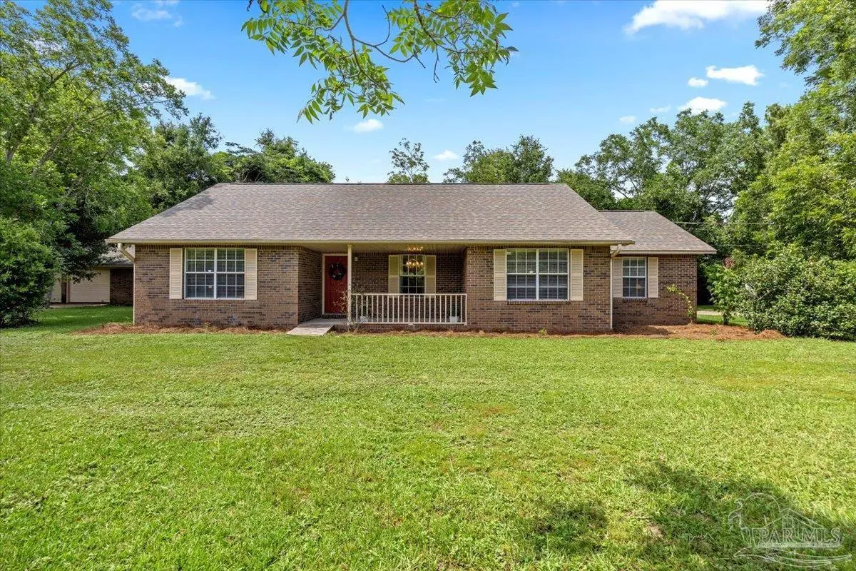 Pensacola, FL 32514,960 Breezy Acres Rd