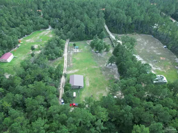 Pace, FL 32571,8176 Gin Rd