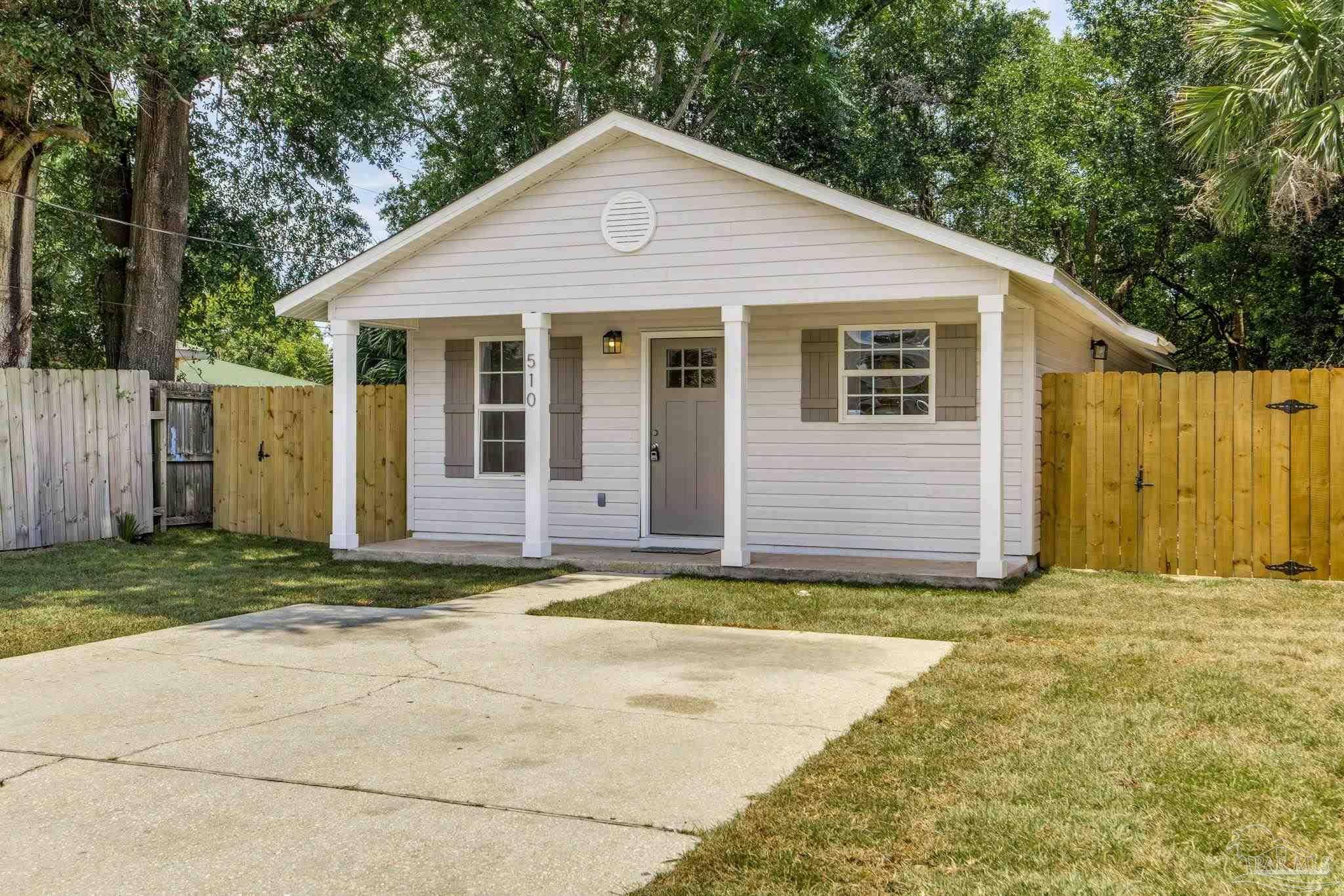 Pensacola, FL 32501,510 N C St