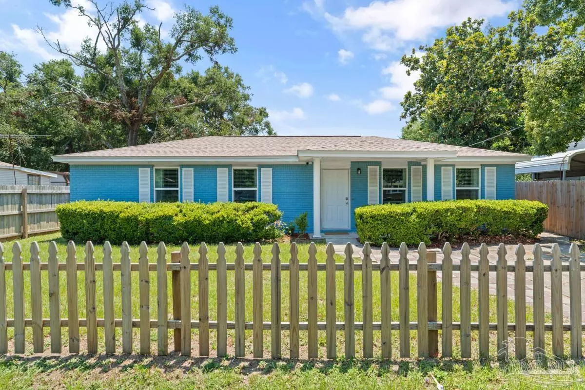 Pensacola, FL 32507,33 Milton Rd