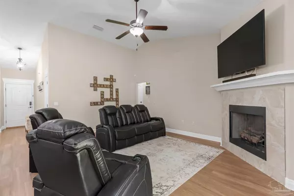 Cantonment, FL 32533,305 E Kingsfield Rd
