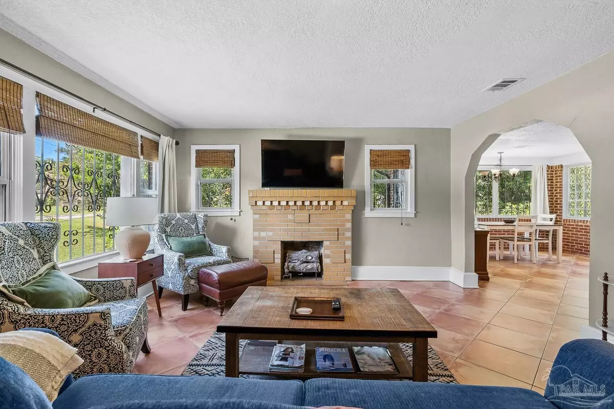 Pensacola, FL 32501,1000 W Lee St