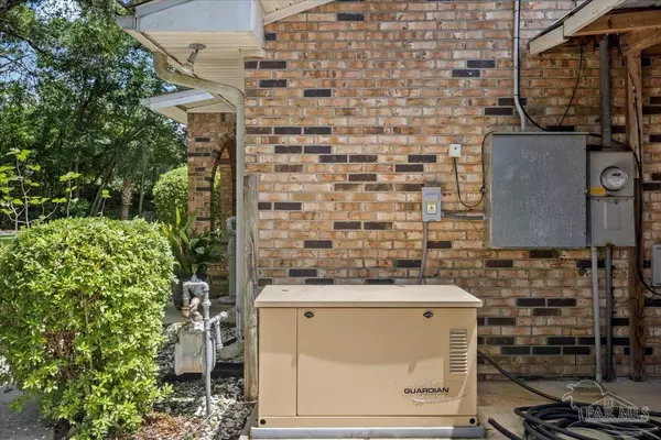 Crestview, FL 32536,295 Garden St