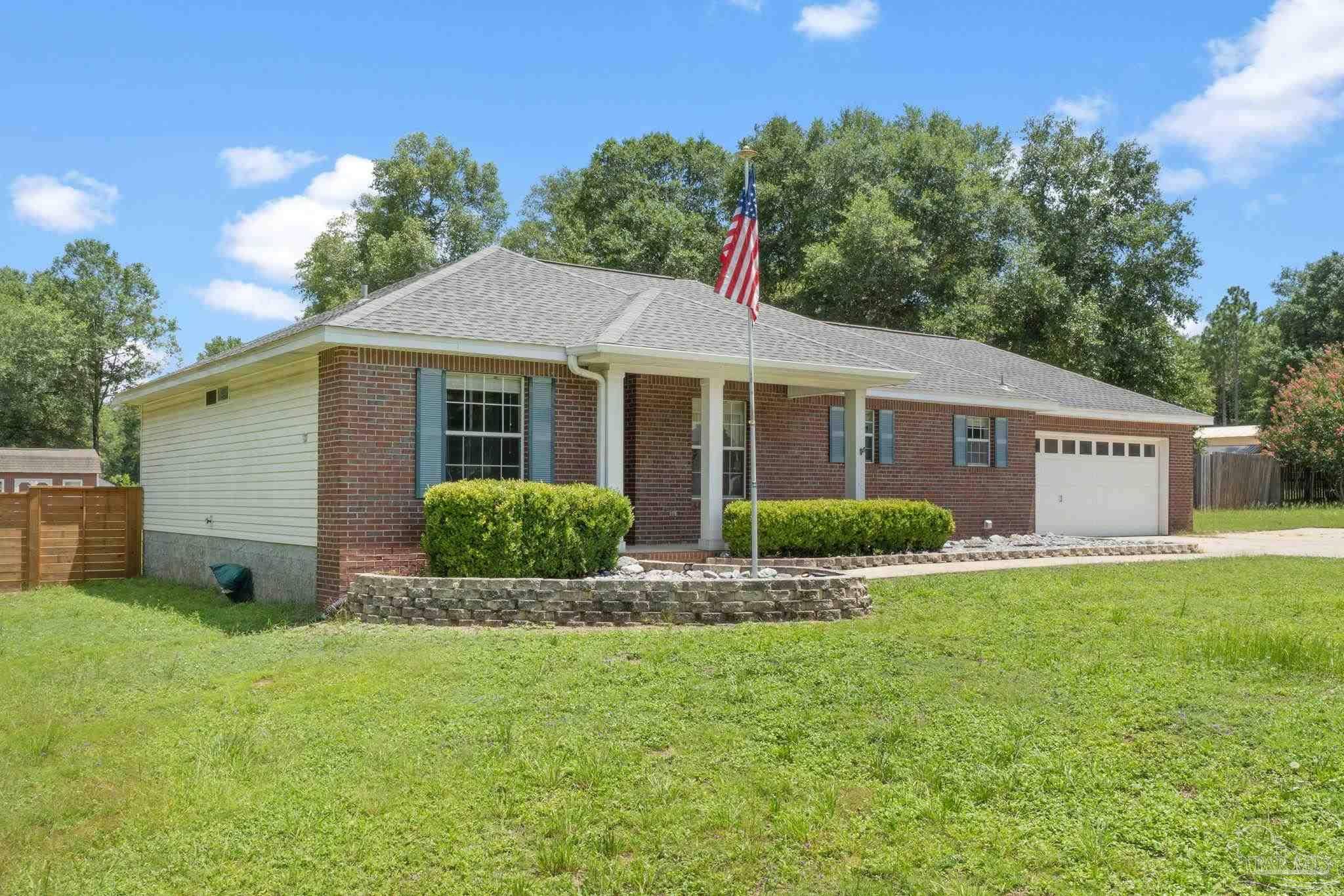 Baker, FL 32531,5127 Blue Springs Cv