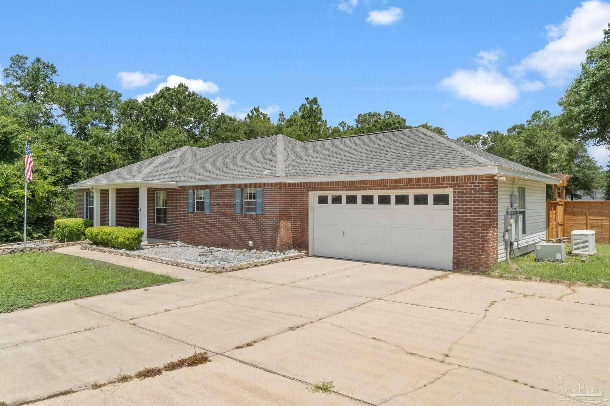 Baker, FL 32531,5127 Blue Springs Cv