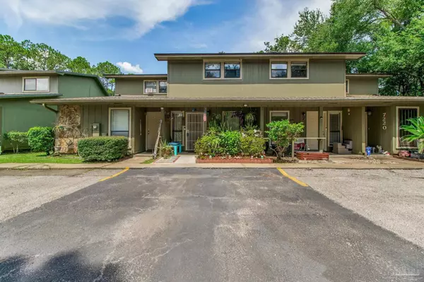 Pensacola, FL 32506,7222 Lago Vista Dr