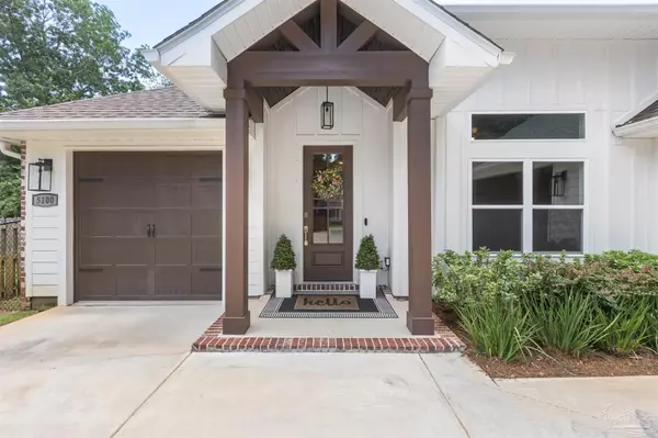 Gulf Breeze, FL 32563,5100 Soundside Dr