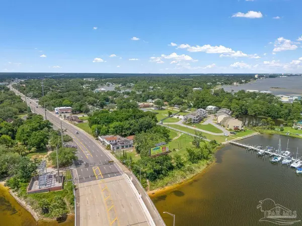 Pensacola, FL 32507,612 S 1st St