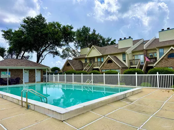 Pensacola, FL 32504,7150 Plantation Rd