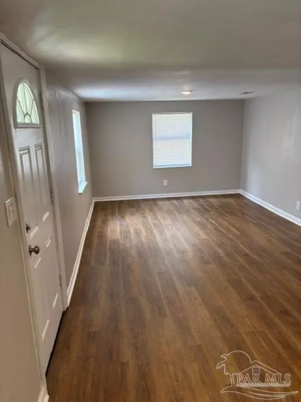Pensacola, FL 32507,1100 Wayne Ave