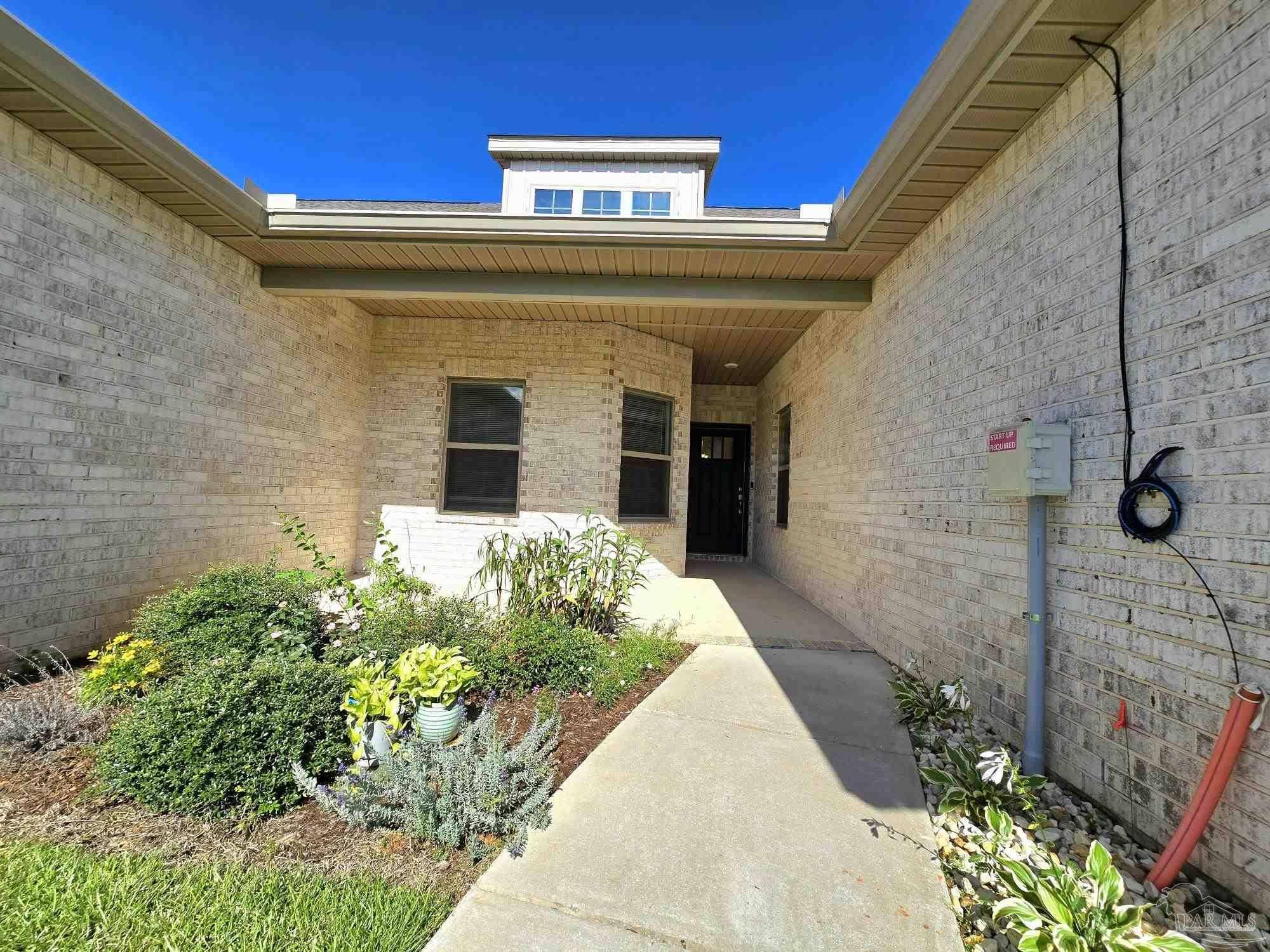 Pensacola, FL 32533,1862 Finch Ln