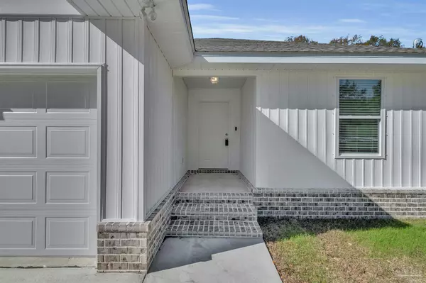 Milton, FL 32583,3033 N 13th Ave