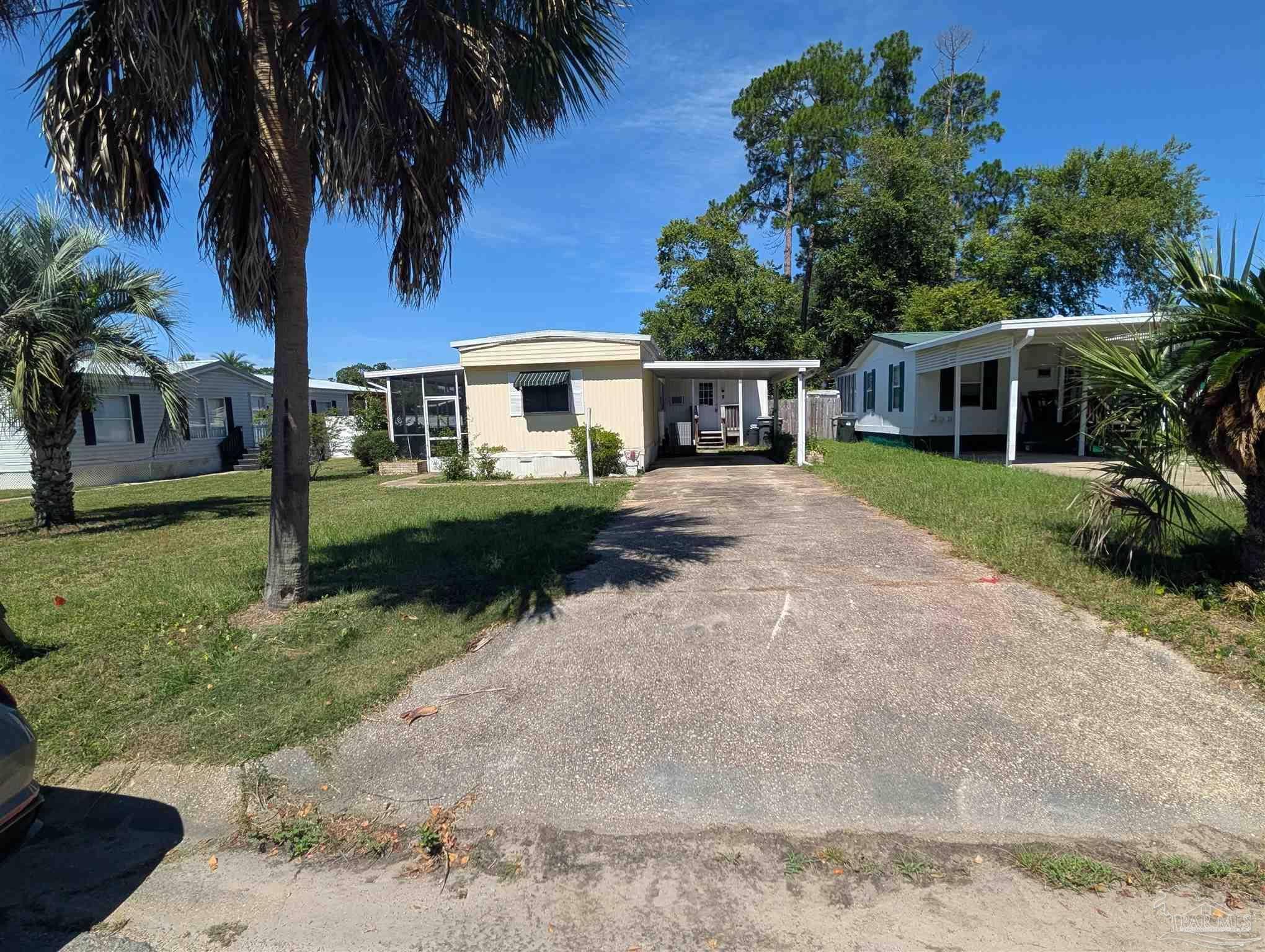 Pensacola, FL 32507,2551 Granada Camino