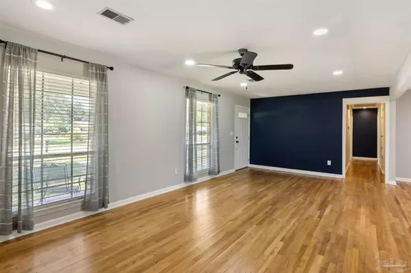 Pensacola, FL 32506,900 N 74th Ave