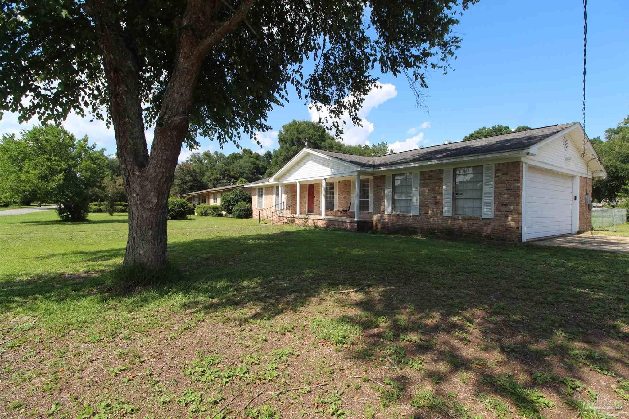 Pensacola, FL 32506,900 N 74th Ave
