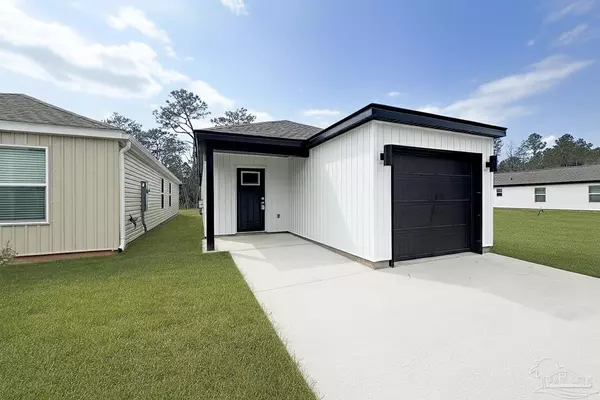 Milton, FL 32583,3223 Damon Dr