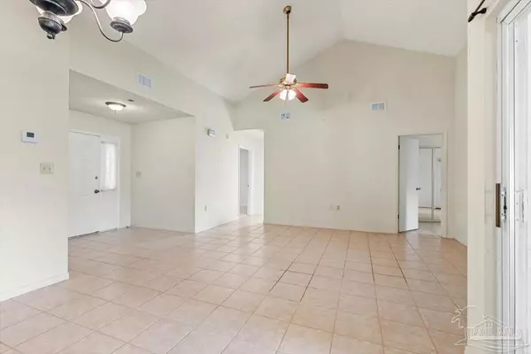 Navarre, FL 32566,6748 Liberty St