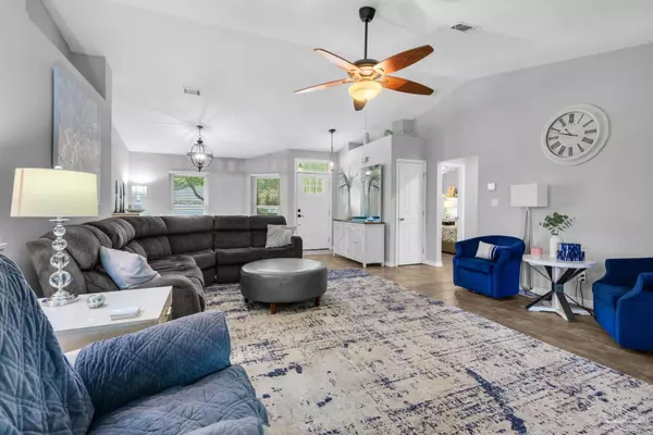 Pensacola, FL 32503,6043 Songbird Dr