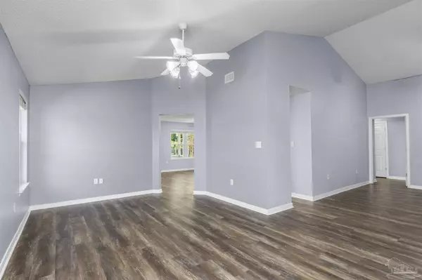 Navarre, FL 32566,8574 Wilburn Cv