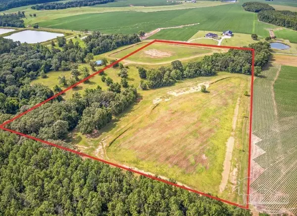 Walnut Hill, FL 32568,4890 Lemon Rd