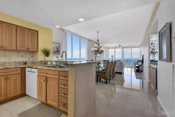 Navarre Beach, FL 32566,8499 Gulf Blvd