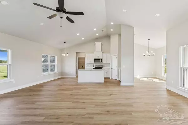 Pace, FL 32571,9311 Salter Rd