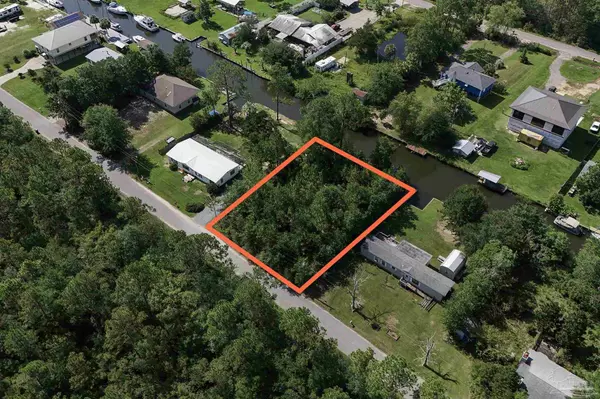 Milton, FL 32583,7383 Judge Mccall Dr