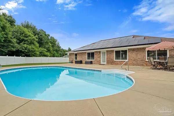 Pensacola, FL 32526,6879 Fort Deposit Dr
