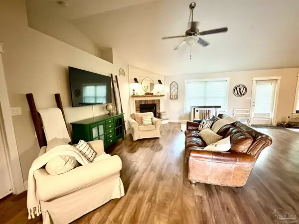 Pensacola, FL 32534,1905 Larkspur Cir