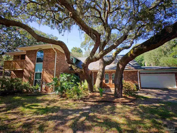 Gulf Breeze, FL 32563,1555 Oak Shore Dr