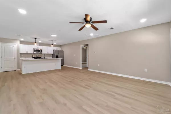 Pensacola, FL 32503,50 Fulton Ave - Bldg B