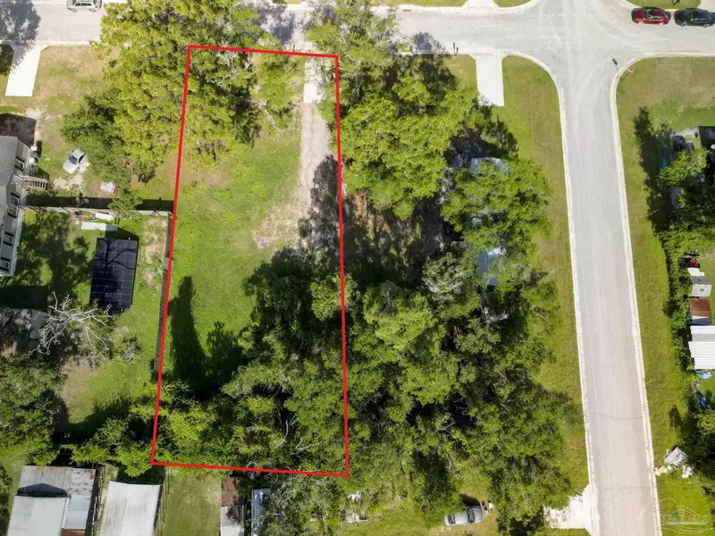 1009 Bremen Ave, Pensacola, FL 32507