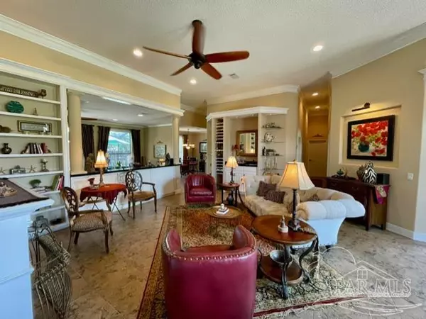 Navarre, FL 32566,6955 Turnberry Cir
