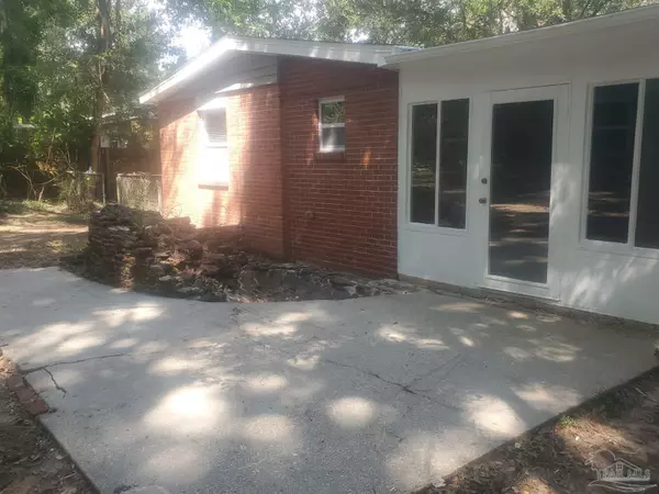 Cantonment, FL 32533,1095 Kathleen Ave