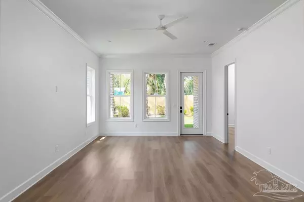 Pensacola, FL 32503,1412 E Bobe St