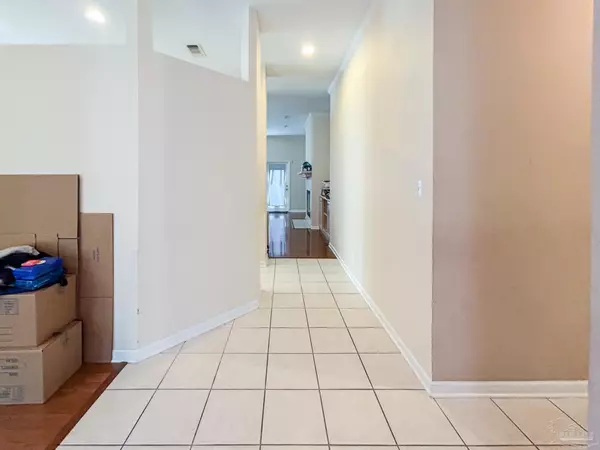 Gulf Breeze, FL 32563,1192 Longwood Dr