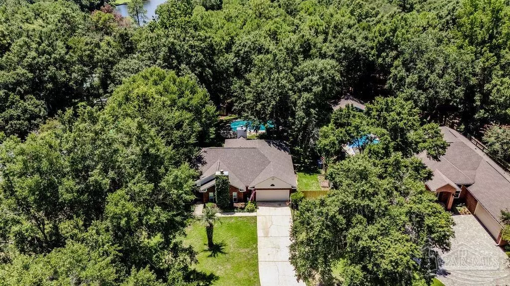 5201 Rowe Trl, Pace, FL 32571
