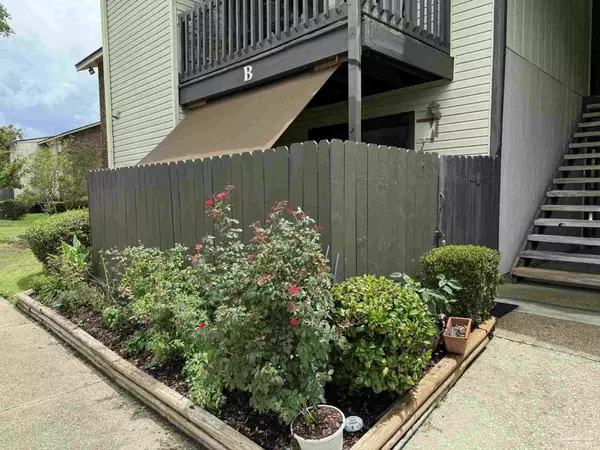 2201 Scenic Hwy, Pensacola, FL 32503
