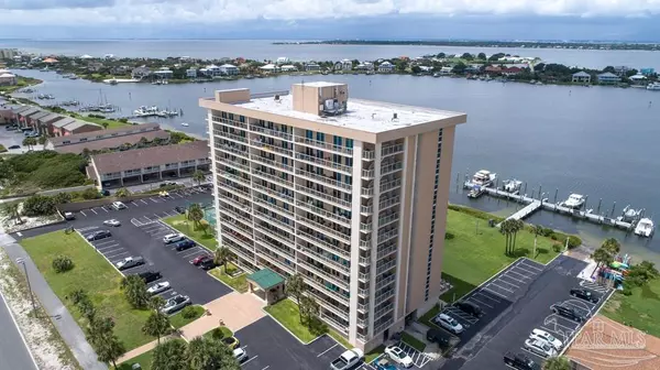Pensacola Beach, FL 32561,330 Ft Pickens Rd