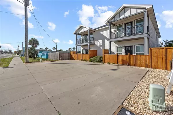 Panama City Beach, FL 32408,6006 Thomas Dr