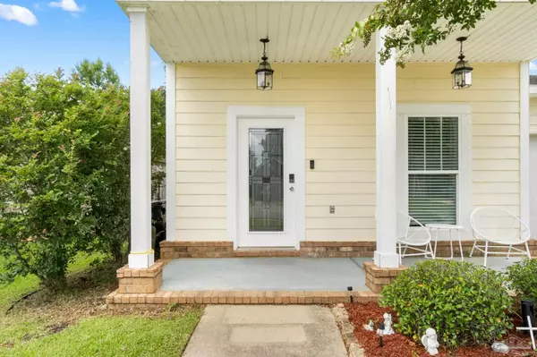 Pensacola, FL 32526,5740 Blackhorse Cir