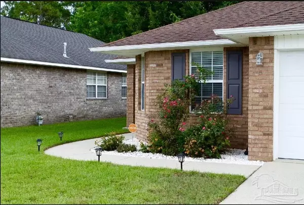 Pensacola, FL 32514,670 Mozingo Ln