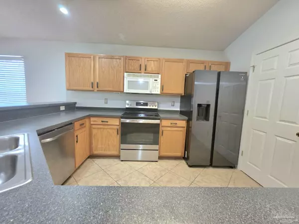 Pensacola, FL 32526,1059 Simpson St