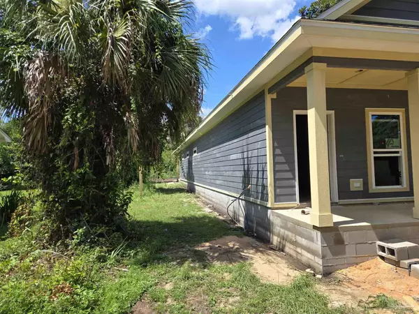 Pensacola, FL 32503,110 E Bobe St