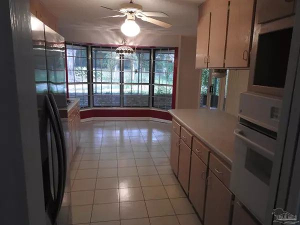 Pensacola, FL 32504,6571 Scenic Hwy