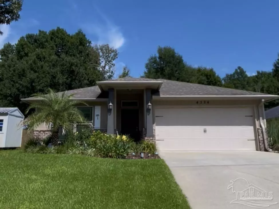 Pace, FL 32571,4324 Village Oak Ln