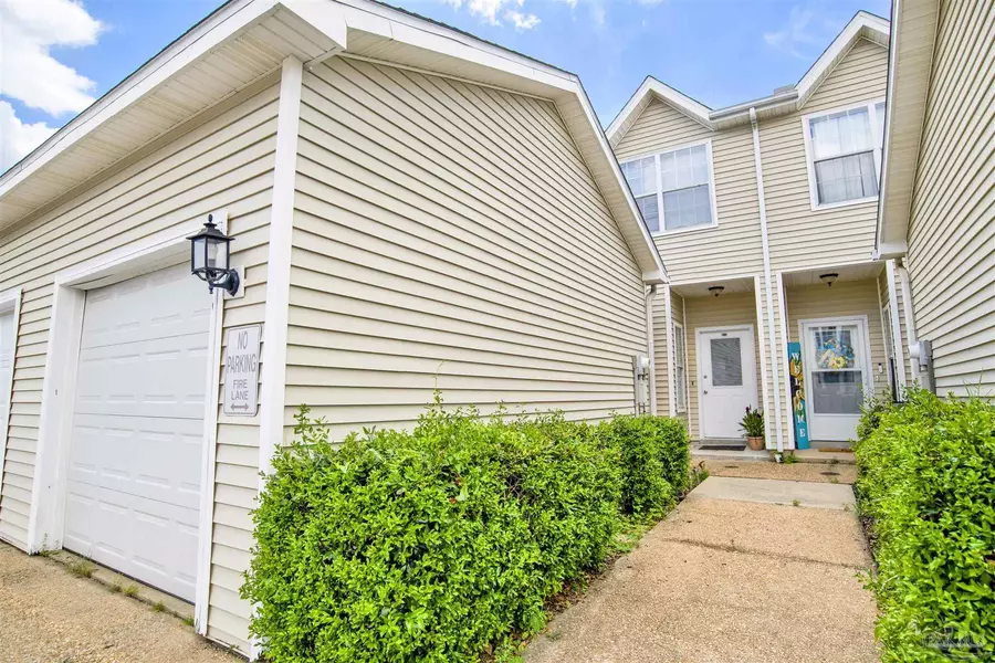 601 E Burgess Rd, Pensacola, FL 32504